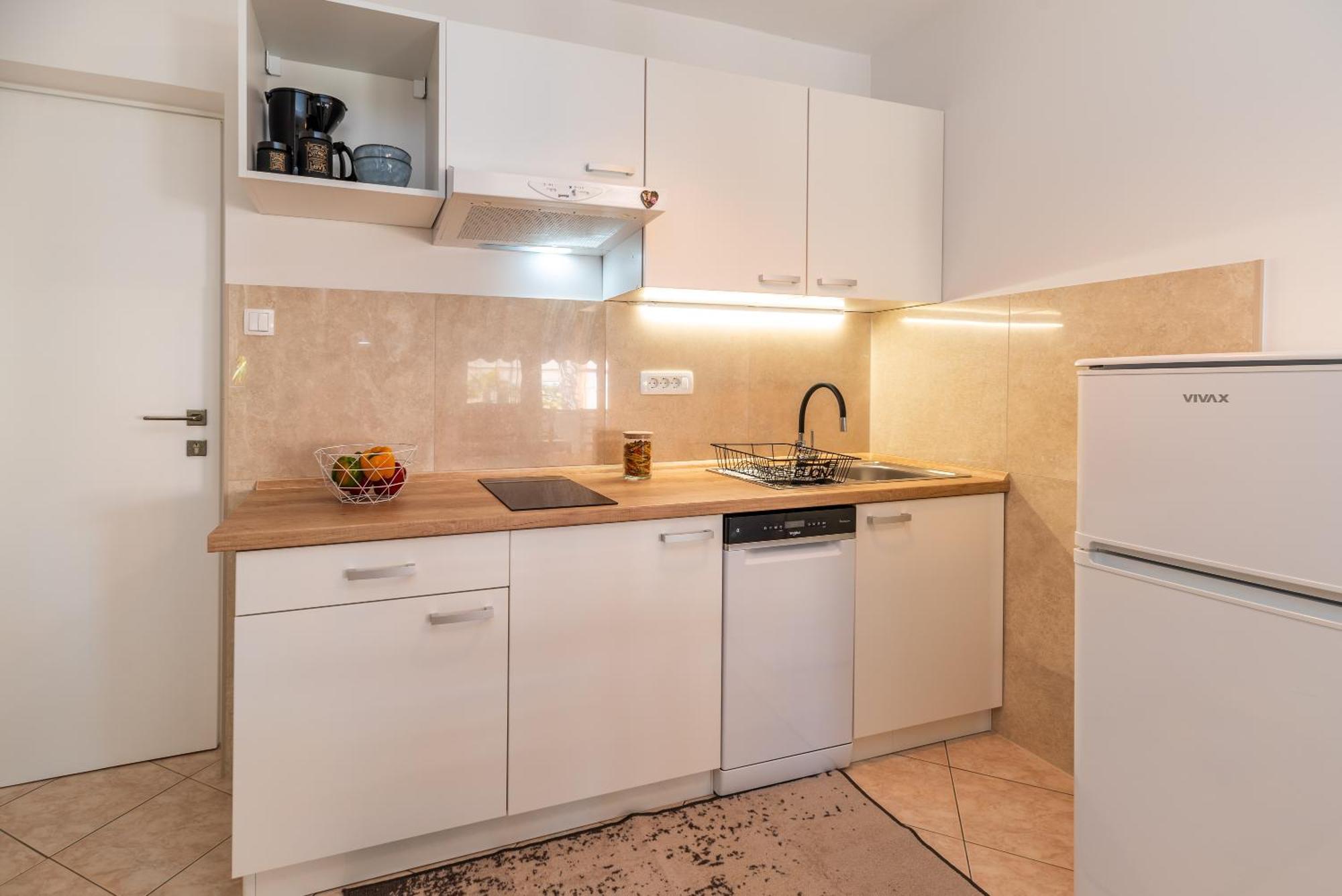 Apartments House Pinezic Малинська Номер фото